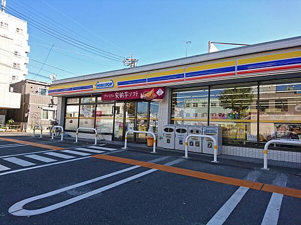 イースト　ヒル