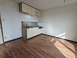 ブリスフルコート 303 3階2LDKのリビング/ダイニング