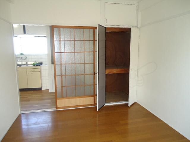寝室