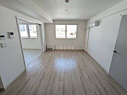 レブニーズ　ザ・レジデンス　宮の森 1階3LDKのリビング/ダイニング