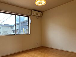 ブロッサムS 1階1Kのリビング/ダイニング