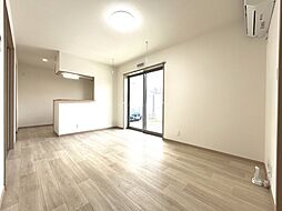 ユアメゾン小島 2LDKのリビング/ダイニング