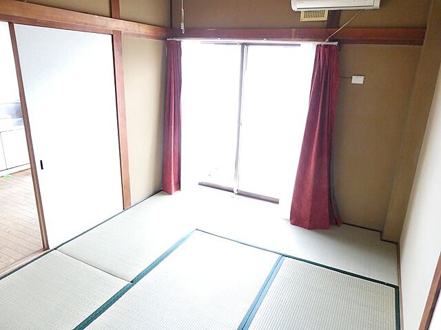 寝室