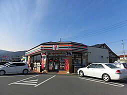 セブンイレブン 更埴市民体育館前店（538m）