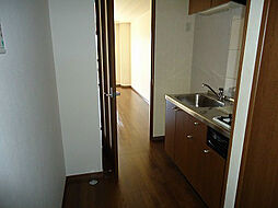 イーストピア 1階1Kのリビング/ダイニング