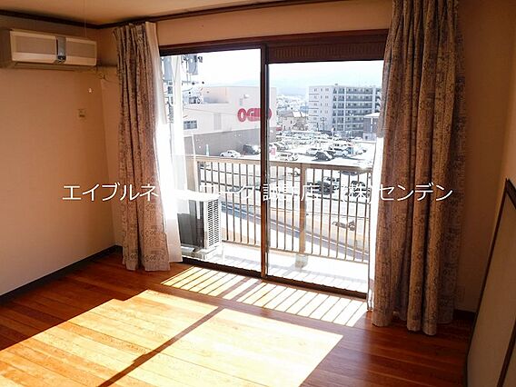 清水マンション_内装_1