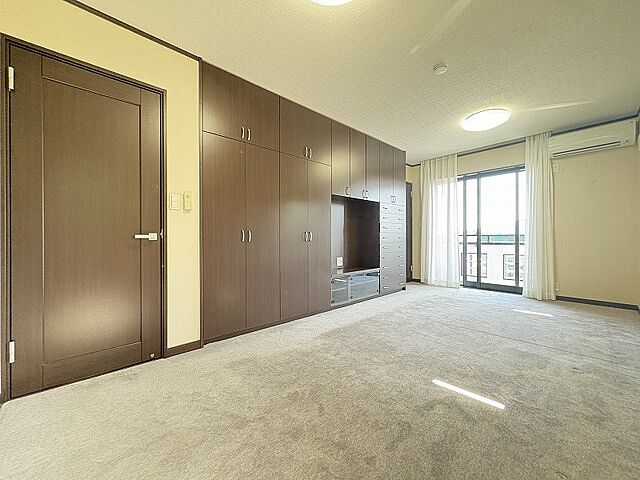 寝室 八王子市犬目町