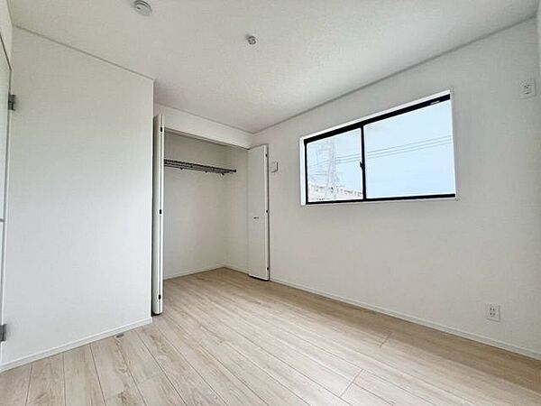 洋室を拡大表示
