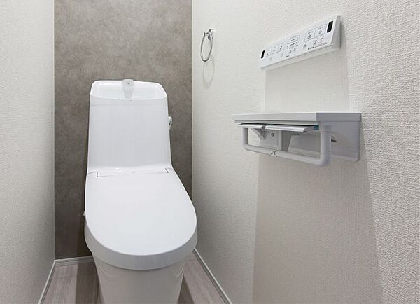 トイレを拡大表示