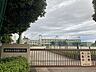 周辺：崇化館中学校まで　356m　徒歩約5分●目標：公教育の要請と地域社会の特性、生徒の実態を正しく踏まえつつ、国家・社会の有為な形成者として、生涯にわたって価値高く生きぬく生徒を育成