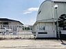 周辺：知立南中学校まで約887ｍ/徒歩約12分　知立団地には，多くの外国人が居住しており，本校生徒の約20％が外国人の生徒です。知立東小学校、八ツ田小学校、知立南小学校から進学します。
