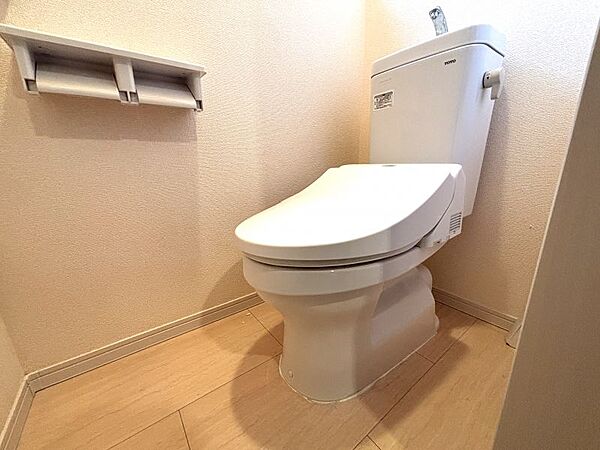 トイレを拡大表示