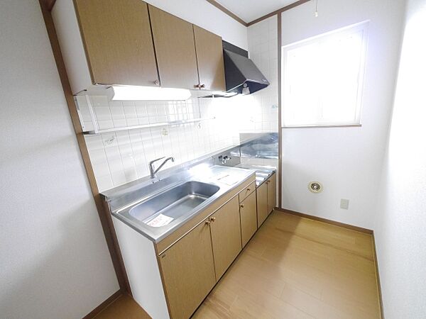 apartment 茨城県北茨城市中郷町小野矢指
中郷町小野矢指の賃貸情報を見る
物件地図