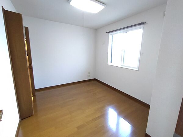 apartment 茨城県北茨城市磯原町磯原
磯原町磯原の賃貸情報を見る
物件地図