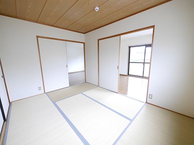 寝室