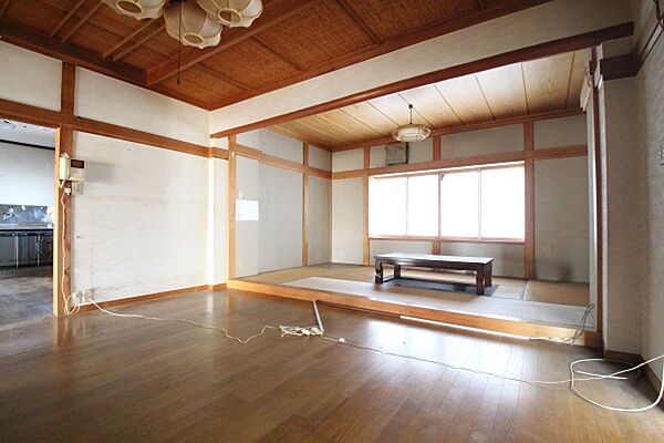 室内