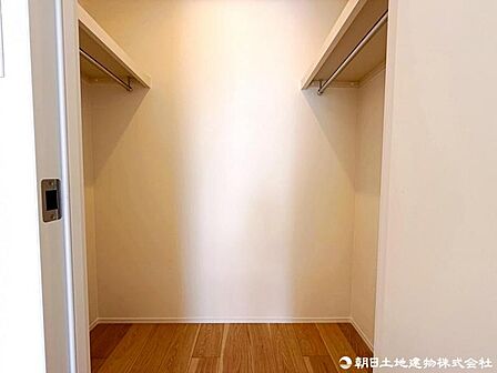 各居室には散らかりがちな室内の整理整頓にとても役立つクローゼットを完備します。