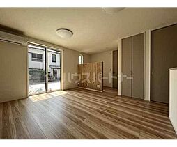 フォレストガーデン稲毛 2階3LDKのリビング/ダイニング