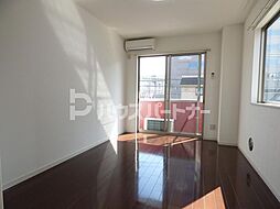 プリモクラッセ登戸 4階1Kのリビング/ダイニング