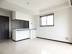 シンシア三番館 5階1LDKのリビング/ダイニング