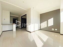 シンシア三番館 5階1LDKのリビング/ダイニング