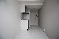 Monologue 303 3階ワンルームのリビング/ダイニング