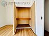 収納：各居室に収納を備えており、衣類や生活用品をすっきり整理できます。