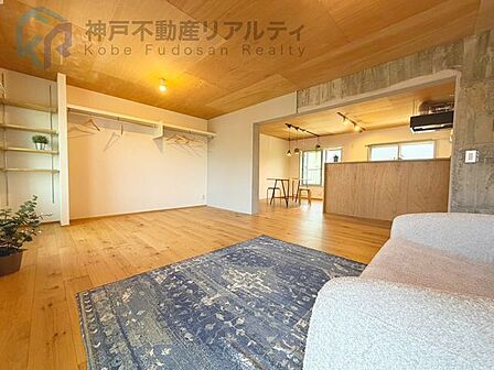◇外に面した箇所の内壁を全て吹付（ウレタン）にて断熱仕様としております♪