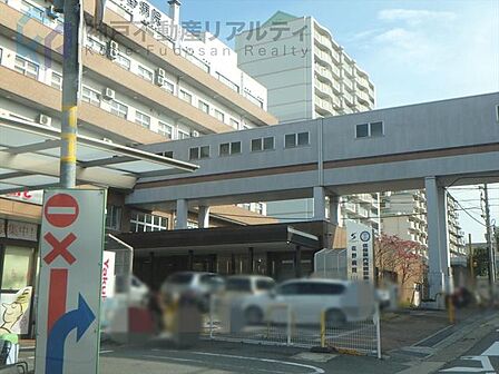 医療法人薫風会佐野病院 徒歩11分。 820m