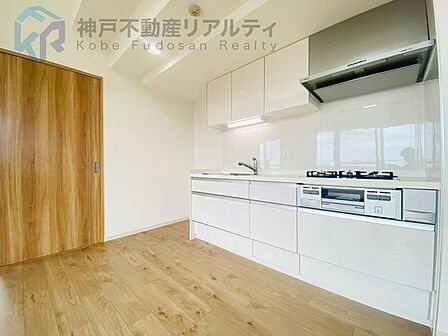 ◇キッチン新調しています♪綺麗ですよ♪