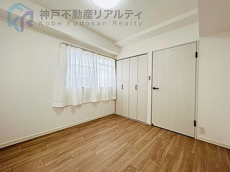 クローゼットがございますのでお洋服の収納にも便利です♪