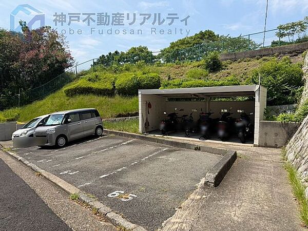 駐車場を拡大表示