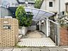 外観：駐車場