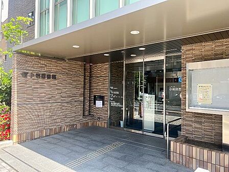 江戸川区立小岩図書館 徒歩9分。 700m