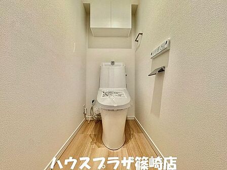温水洗浄便座付きのトイレです!