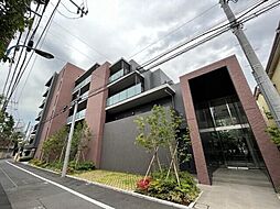 4 / 17