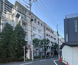 6 / 30