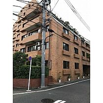 イトーピア信濃町マンション  ｜ 東京都新宿区南元町4-40（賃貸マンション3LDK・3階・84.74㎡） その1