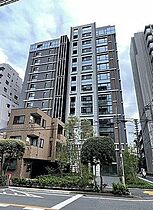 パークスフィア牛込神楽坂 203 ｜ 東京都新宿区南山伏町3-3（賃貸マンション3LDK・2階・72.12㎡） その1