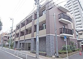 リビオ新宿御苑  ｜ 東京都渋谷区千駄ヶ谷５丁目13-18（賃貸マンション1LDK・2階・43.43㎡） その1