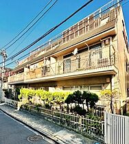 パレ坂町 102 ｜ 東京都新宿区四谷坂町2-33（賃貸マンション2LDK・1階・42.93㎡） その1