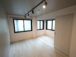 カーササルーテ東陽町 101 1階2LDKのリビング/ダイニング