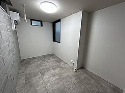 ライブフラット恵比寿 101 地下1階1Kのリビング/ダイニング