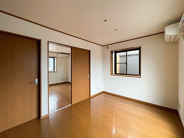 洋室