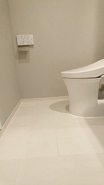 トイレを拡大表示