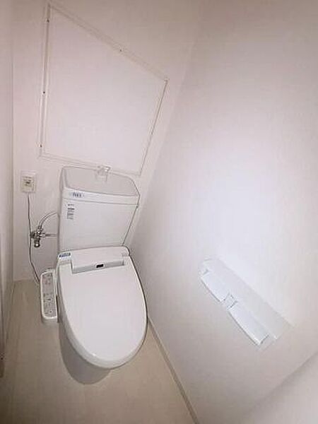 トイレを拡大表示