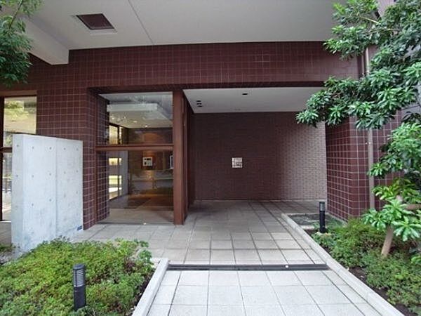 エントランスを拡大表示