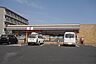 周辺：セブンイレブン草津追分町店【セブンイレブン草津追分町店】大津能登川長浜線沿いの追分口交差点に位置し、食品・日用品の購入や公共料金の支払い、宅配サービス窓口などちょっとした用事に便利な24時間営業の…