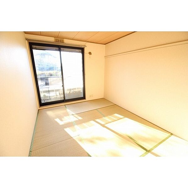 apartment 茨城県坂東市みどり町
地図を見る