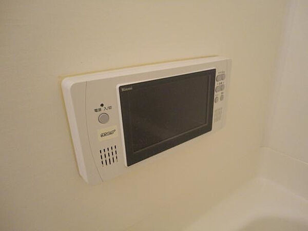 画像18:浴室TV